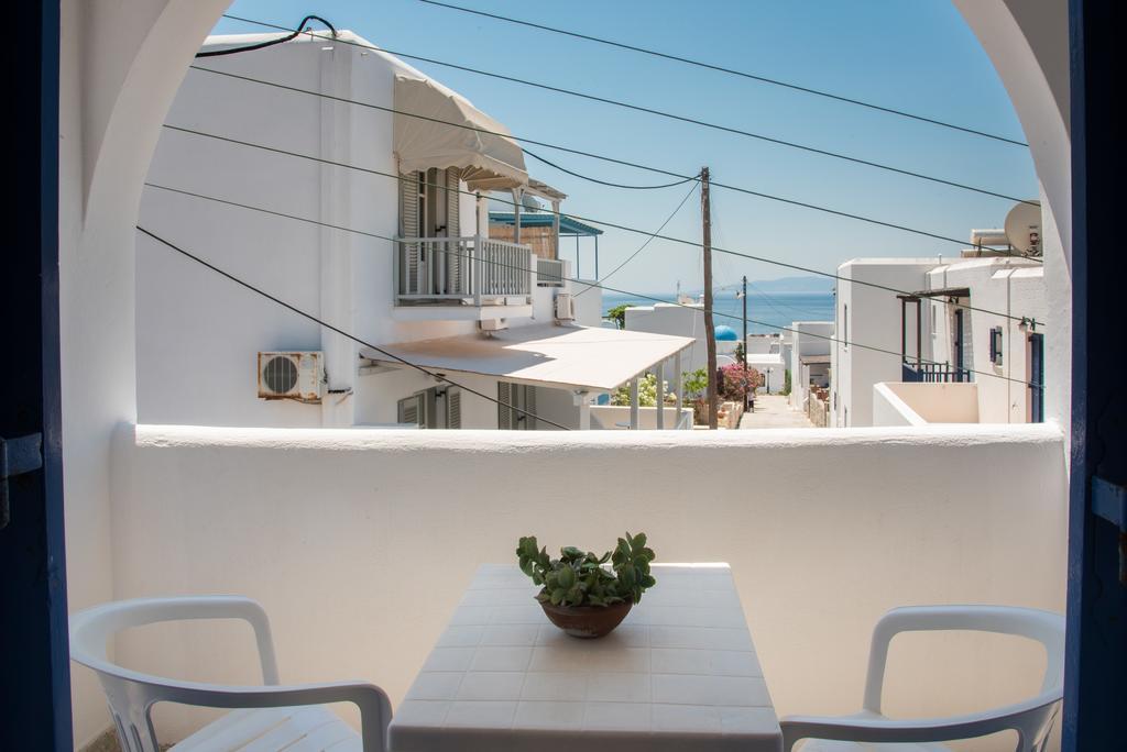 Londos Hotel Piso Livadi Bagian luar foto