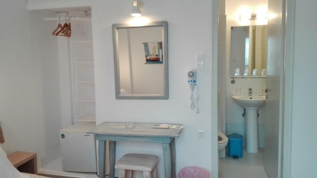 Londos Hotel Piso Livadi Bagian luar foto